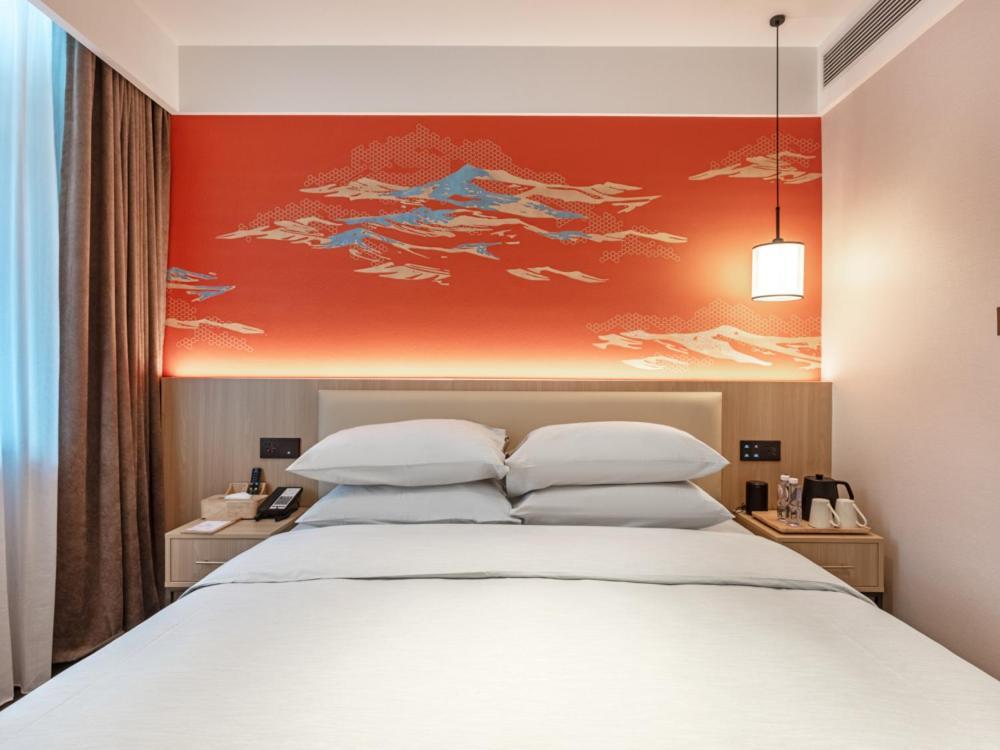 Yunju Hotel Beijing Yonghe Palace Guijie Siheyuan Exterior photo